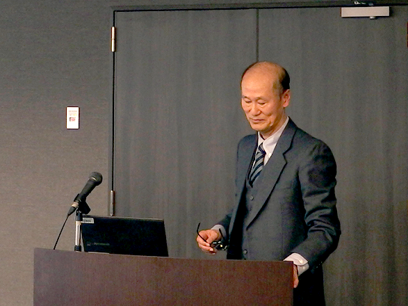 セミナー 医薬品・食品品質保証支援センター(NPQ-QAセンター)代表副理事の長江晴男様